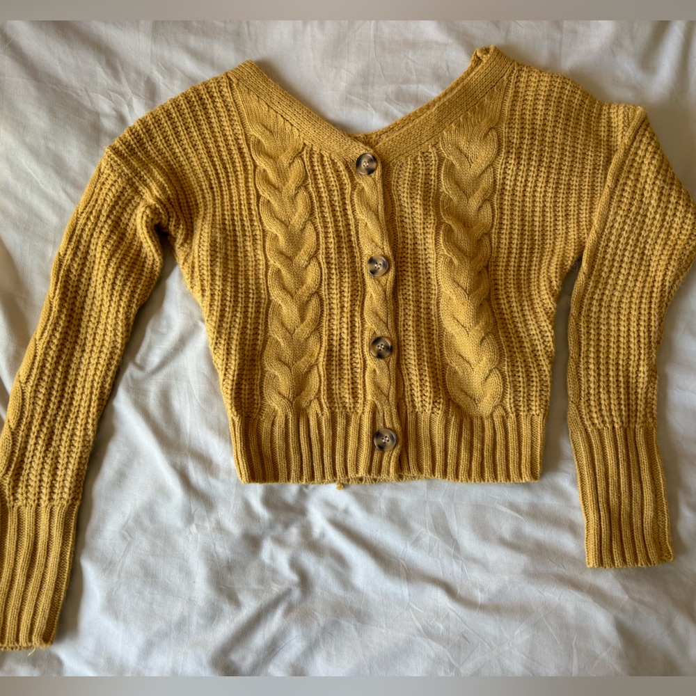 Brand Moon & Madison, Size S, Color mustard yellow